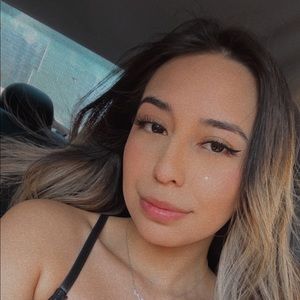 Meet your Posher, Edith